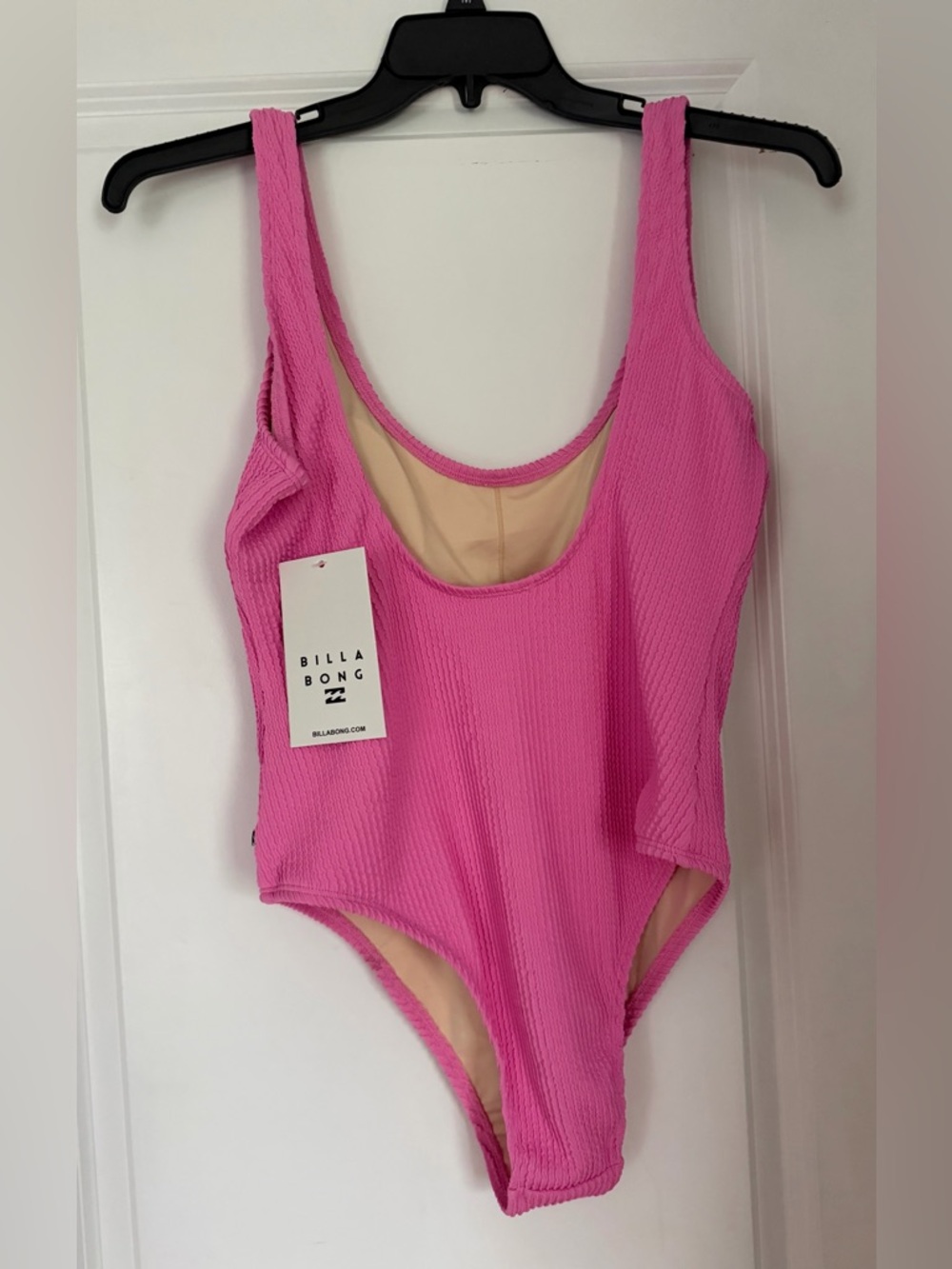 NWT Billabong Bright Pink Textured One Piece Swimsuit Size Large